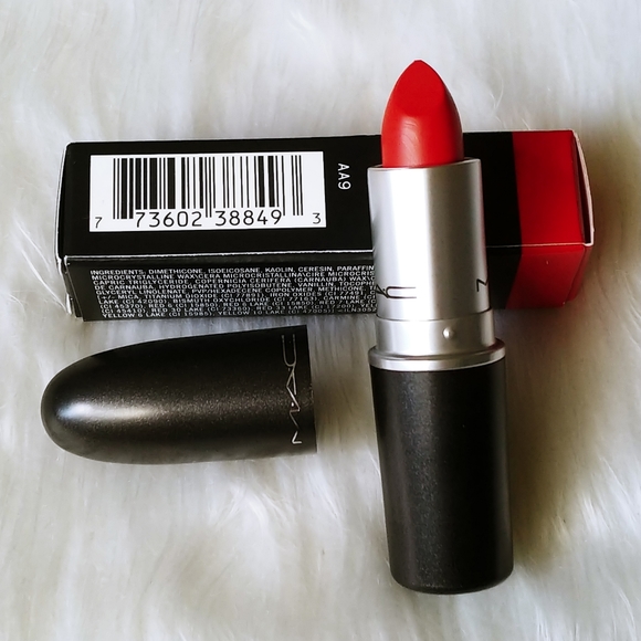 NEW IN BOX 702 Dangerous Retro Matte Lipstick MAC Full Size - Picture 13 of 15